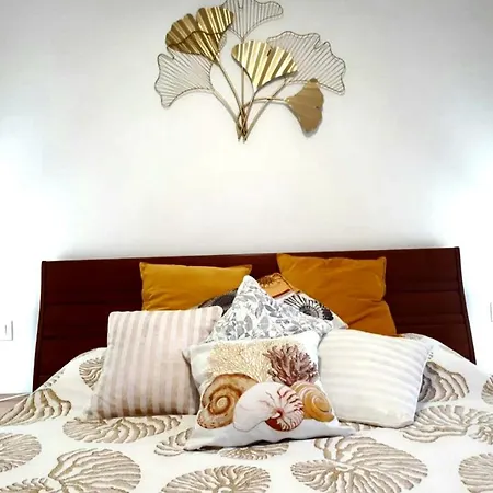 Terazza Del Duque Deluxe Apartamento *